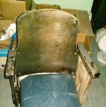 Theatre chair