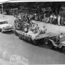 Future Homemakers float