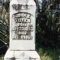 2015-003-011-a-697.jpg - Cemetery, Peeples, Hamilton County