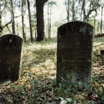 2015-003-011-a-690.jpg - Cemetery, Peeples, Hamilton County