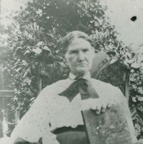 2015-003-011-c-562.jpg -Mrs. Bryan