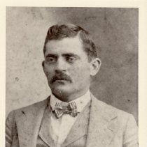 2015-003-011-c-549.jpg - Verner Peeples