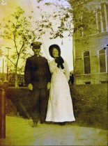 Negative of "Ma" & "Pa" Burdick found in bible (2016.11.48)