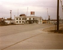 445 S. Oakes and Love St.