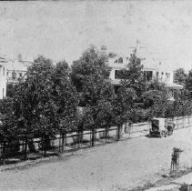 5th Ave With George S Gardiner Home On Left