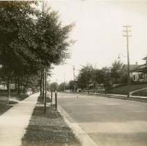 700 Block Of 6th Ave Facing South