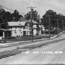 1st Aveune And 8th Street Post Card                    001