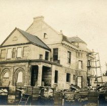 Charles Green House004