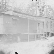 Eastman Gardiner Camp  -  Auditor Max R Pendorfs House Car  042