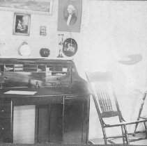 Eastman Gardiner Camp - Physician Dr Carr's Office Car007
