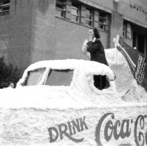 March 8 , 1941 Parade109