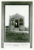 Woman's Club Library