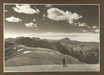 Dee Smith above Hoodoo Basin