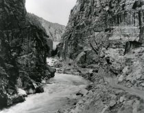 Along the Shoshone Canyon Road