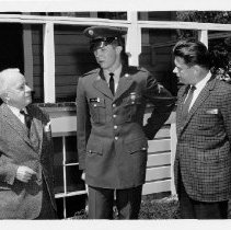 Albov with Pvt Carlson, 10,000th Russian Program graduate, 6 April 1967