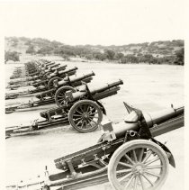 Army 155mm artillery pieces at Parker Flats, c.1939