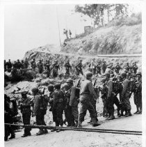 7th Division soldiers prepare for amphibious training at Fort Ord, 1942