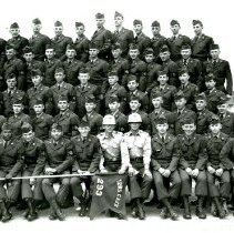 Group Photo of Leaders Course 293 with their Mascot