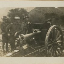 Crew of Soldiers with a 75mm Gun