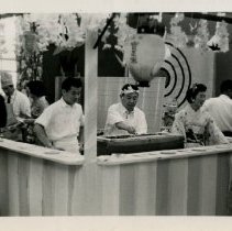 Army Language School: Japanese instructors making food