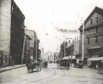 American House Square