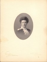 1904 FHS Female Graduate