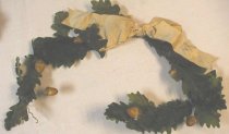 Oak Garland