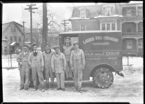 Laurel Hill Creamery delivery truck and crew