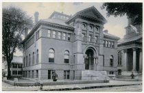 Wallace Library And Art Building 1884