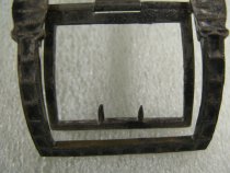 1950.02.003A Chape, Detail