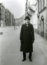 The Painter, Anton Raderscheidt