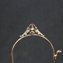 Top of cruet stand and spoon rest