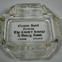 Clear glass ashtray