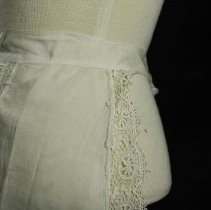 Lawn apron, lace trim