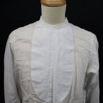Top front of Dress Shirt