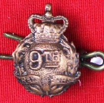 Lapel pin for the 9th Grey's Horse Regiment, issued to Padre Ken Hawthorne