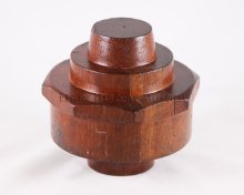 Woodruff and Edwards Mold