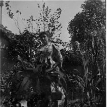 Informal Outdoor Portrait Women in Garden