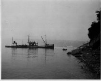 Tender Western Princess and tug Wasp