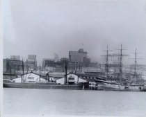 Seattle, Piers 9 & 10., S.S. Mackinaw