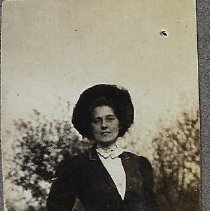 Claire (Sefrit) Scoble (ca. 1920-1925)