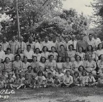 1947 family reunion at Eastside Park in Washington