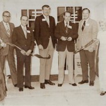 Mayor Ott Frye and others at ribbon cutting ceremony (197