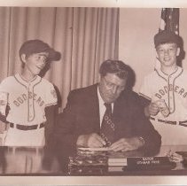 Mayor Ott Fyre (1974)