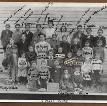 Mt. Pleasant School students (1907)