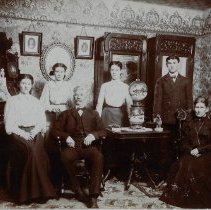 Photograph of Elwood & Mary Baldwin family  (ca. 1890-1910)