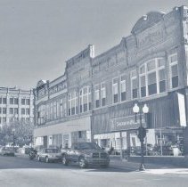 Photograph of 100 block of East Main Street in Washington (ca. 2000-2010)