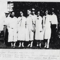 Martha Bingham and her seven children (ca. 1925-1935)