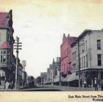 1915 postcard of Main Street in Washington