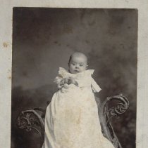 Infant in Fleenor family   (ca. 1890-1900)